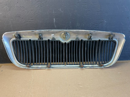 1998 to 2002 Mercury Grand Marquis Front Upper Grill Grille OEM  AC1993 DG5