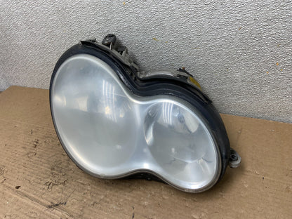 2005 to 2007 Mercedes-Benz C-Class Right Passenger Side Headlight AB4893 DW1