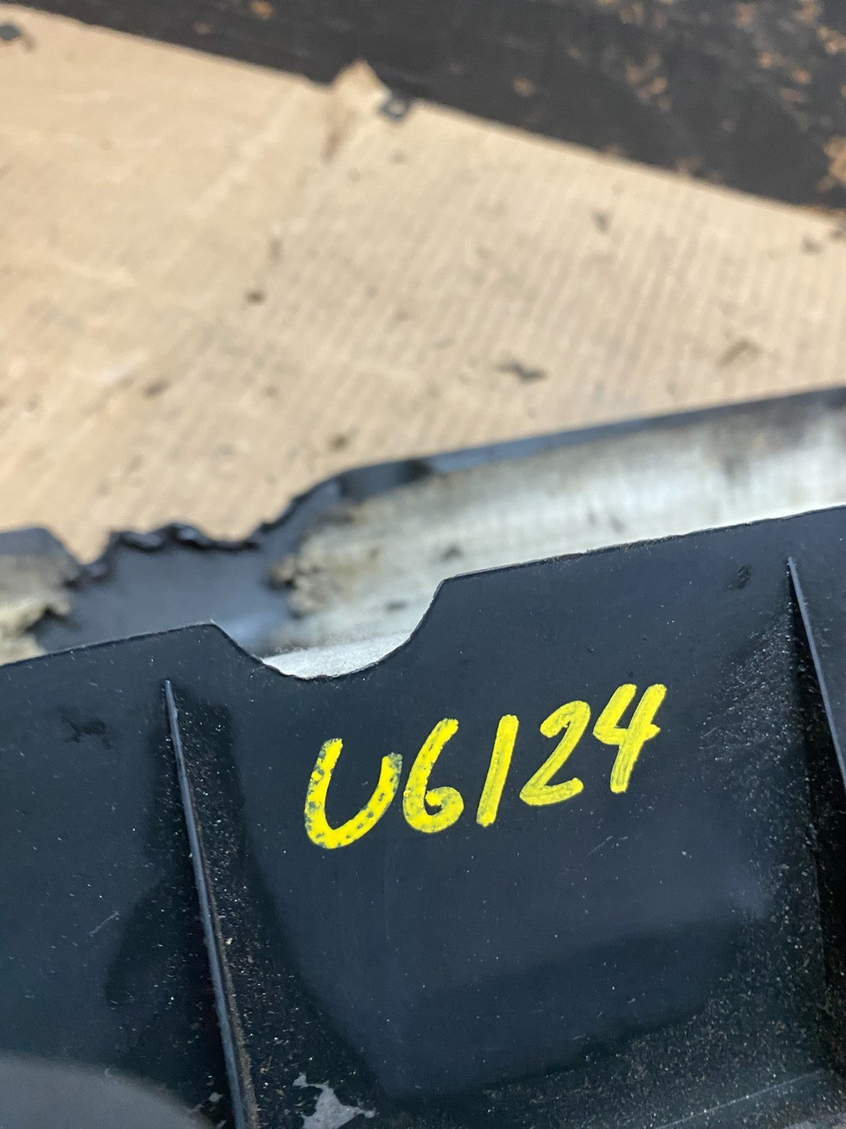 2007 to 2011 Toyota Camry Motor Engine Cover U6124 DG9