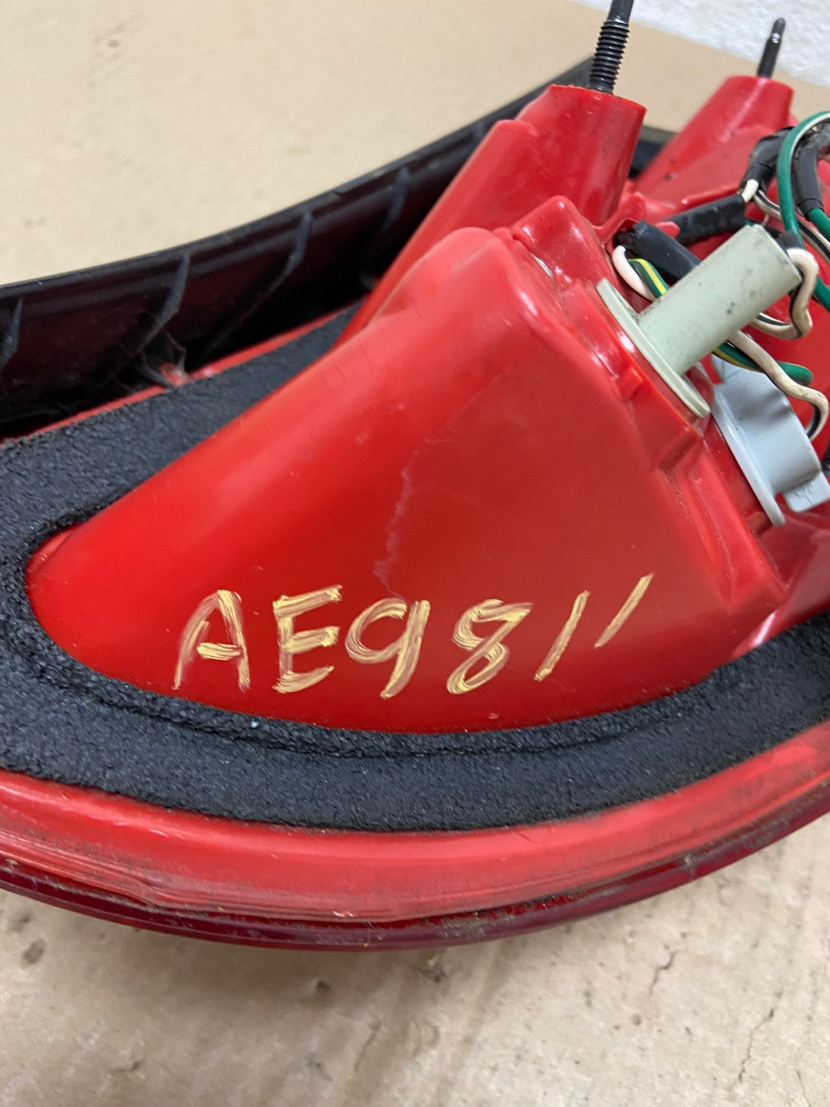 2006 2007 2008 Toyota Rav4 Left Driver LH Side Tail Light AE9811 LK6