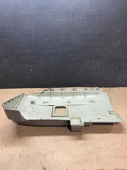 2007 to 2011 BMW 530i Plastic Engine Cover Shield j1205  OEM DG6