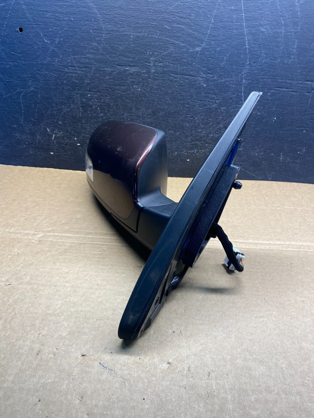 2011 to 2015 Kia Sorento Right Passenger Door Mirror Turn Signal af7882 DG2