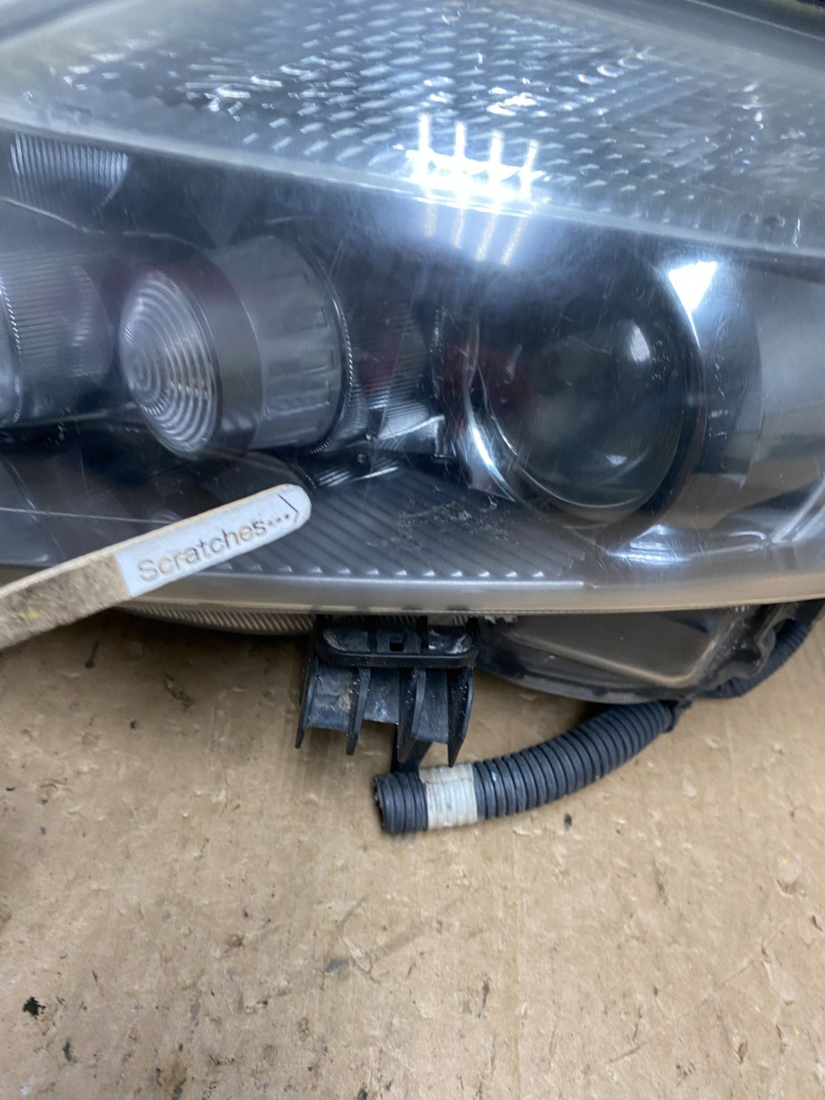 2011 to 2014 Nissan Murano Headlight Left Driver LH Side Xenon Hid AG2456 DW3