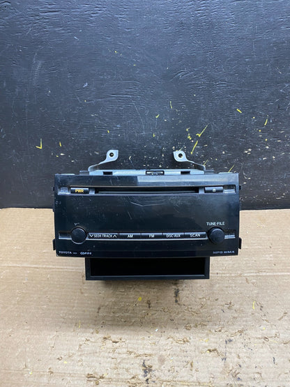 2006 to 2009 Toyota Prius OEM Radio AM/FM CD Player Oem x1251 DG0