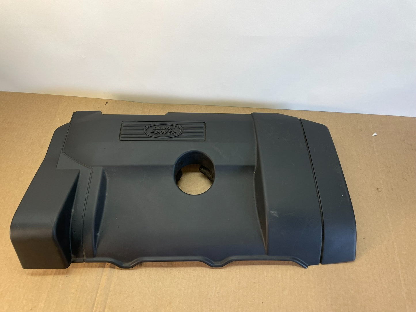 2008 - 2012 Land Rover LR2 3.2L Engine Motor Top Cover Trim Panel AF5435 DW0