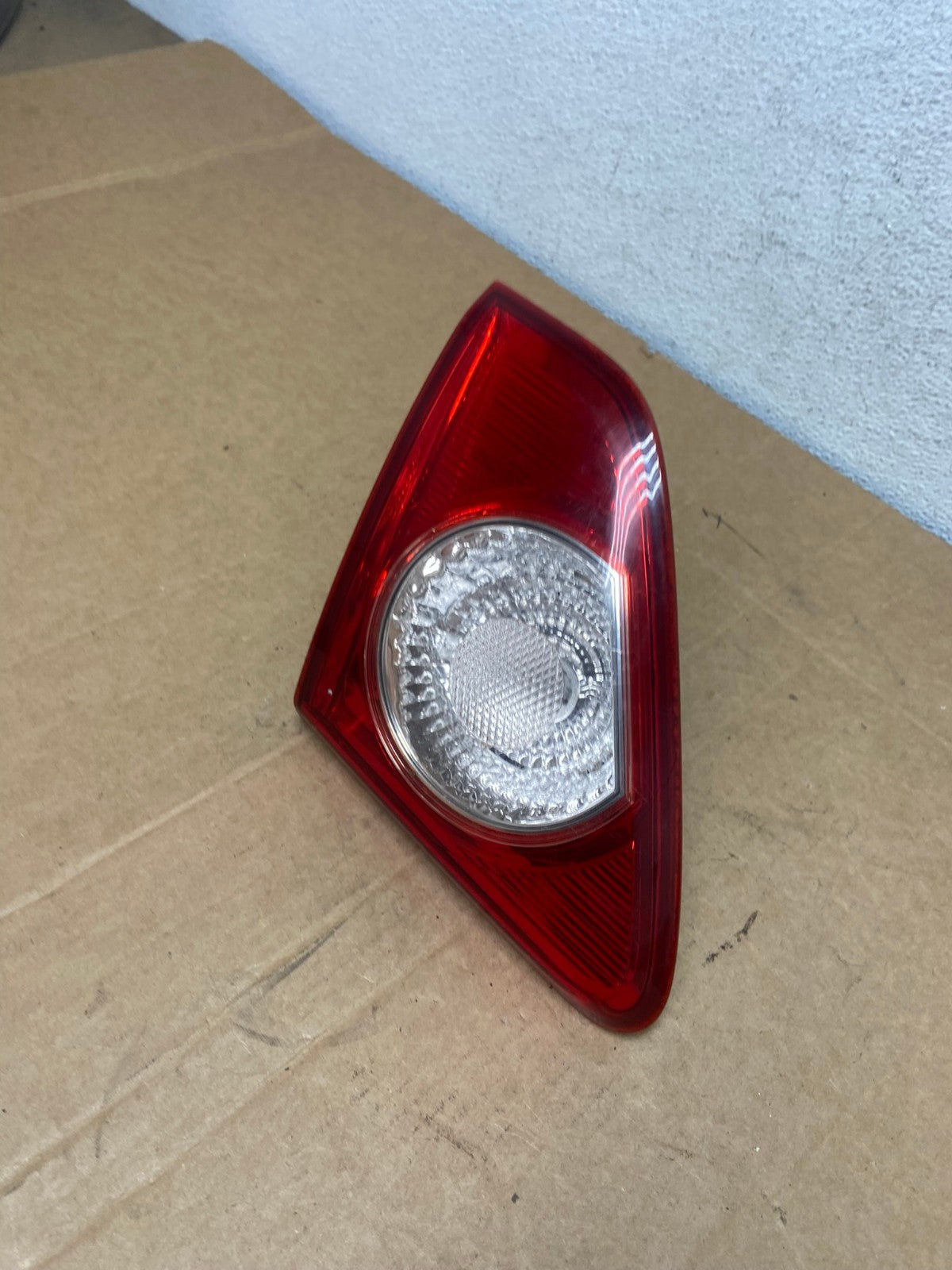 2009-2010 Toyota Corolla Left Driver Lh Side Tail Light Inner AD5358 LK1