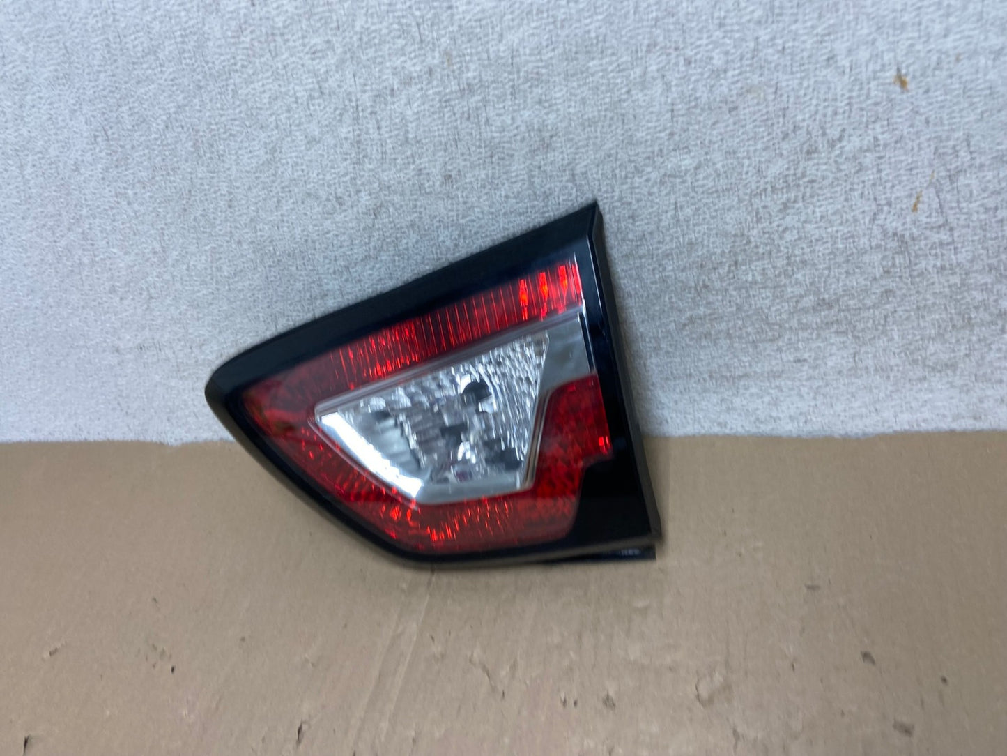 2013 2017 Chevrolet Traverse Right Passenger RH Inner Tail Light AG6933 LK1