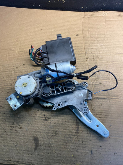2008-2017 GMC Acadia Enclave Tailgate Back Door Rear Wiper Motor Wiper AA7264 DG0