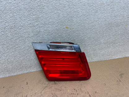 2009-2012 BMW 7-Series F01 F02 750i 750Li Left Driver Inner Tail Light Y0548 DW0