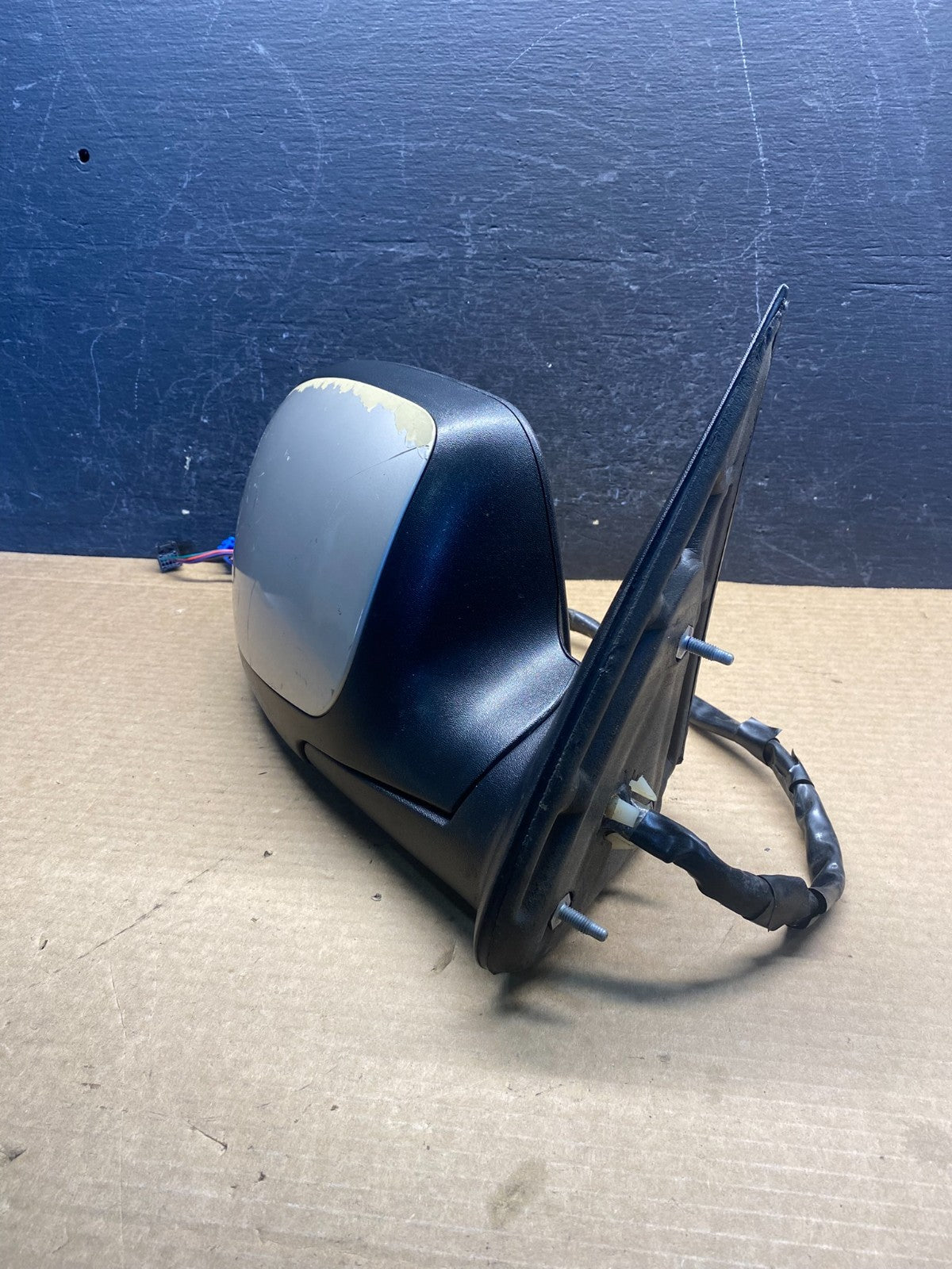 2003-2006 Chevrolet Tahoe Suburban Right Passenger Turn Door Mirror AF4148 DW2