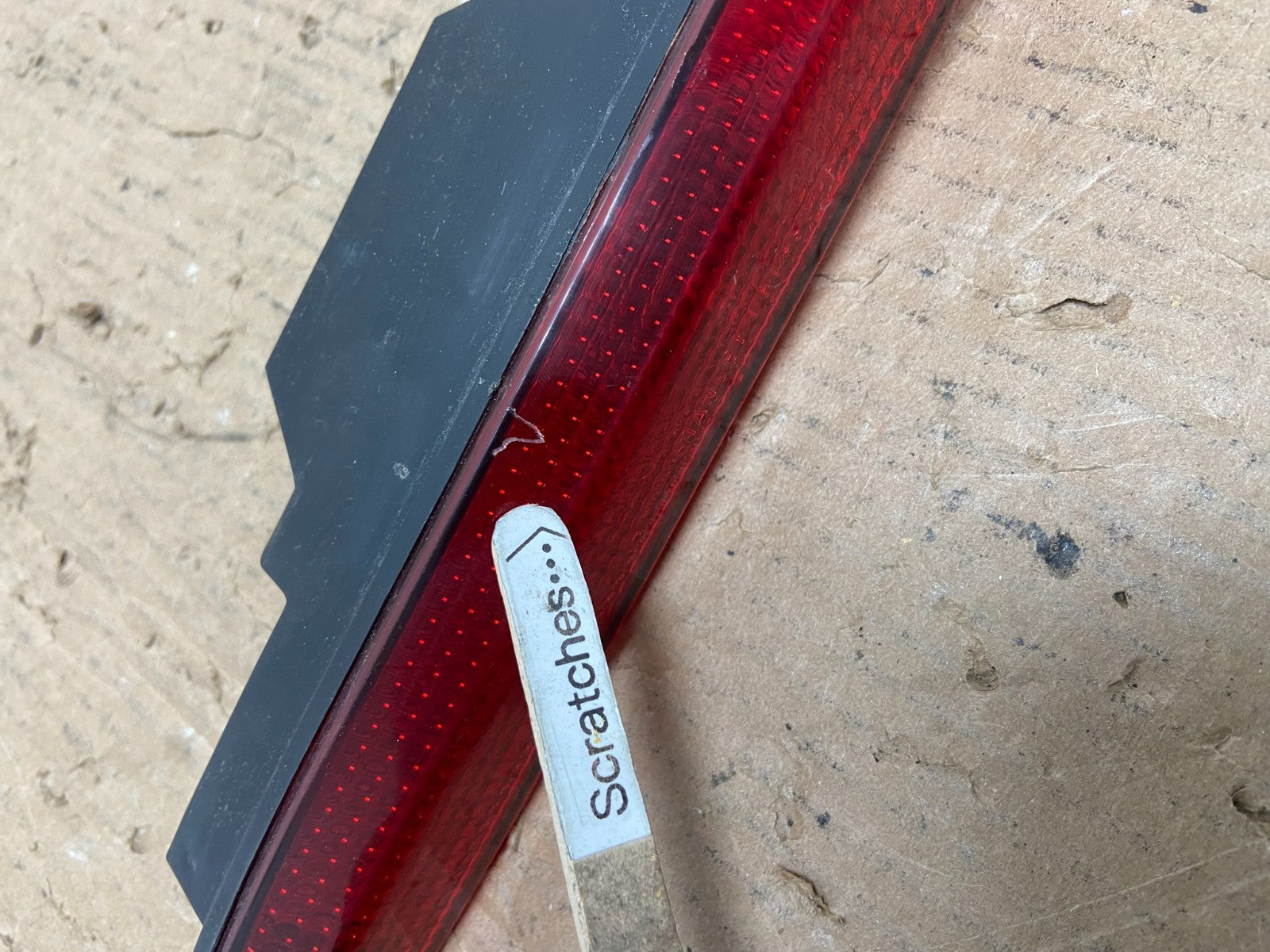 2003 to 2008 Honda Pilot High Mounted 3rd Third Stop Brake Light Lamp AD8261 DG3
