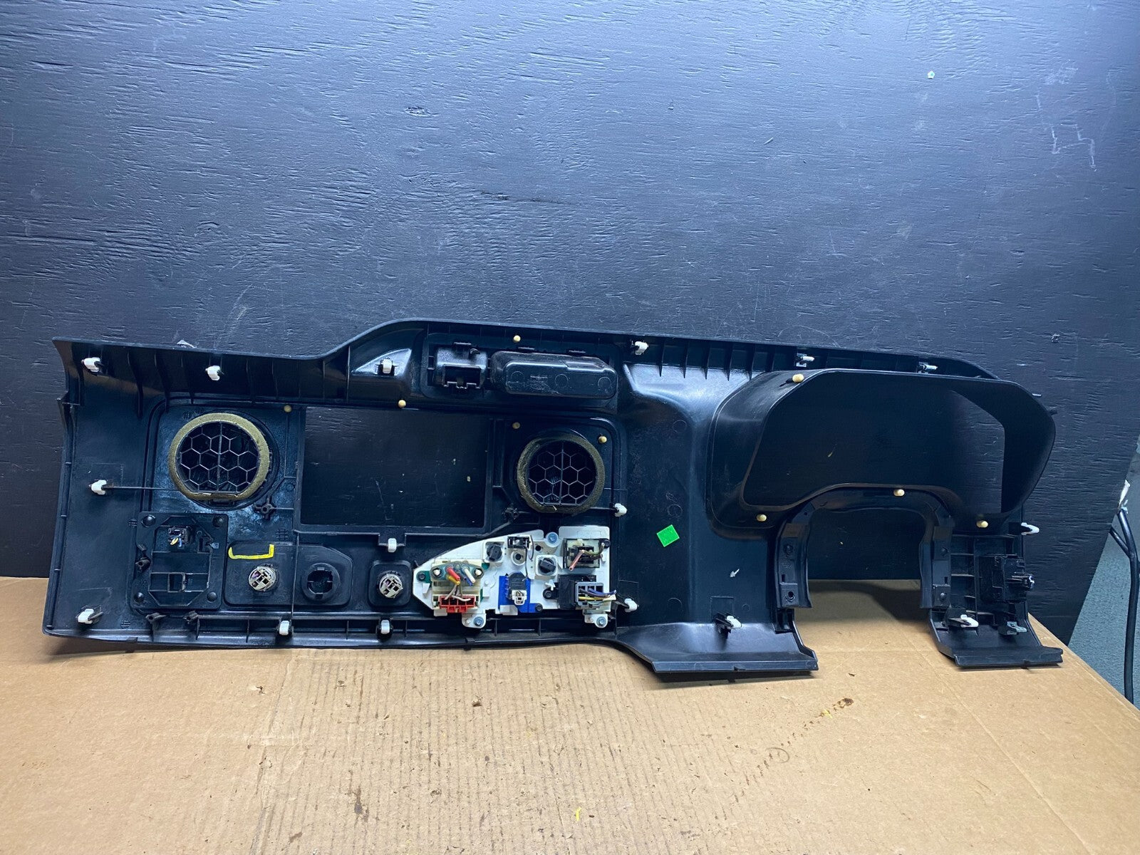 2009 - 2014 Ford E150 E250 Gauge Speedometer Cluster Radio Bezel Trim N5183 DG3