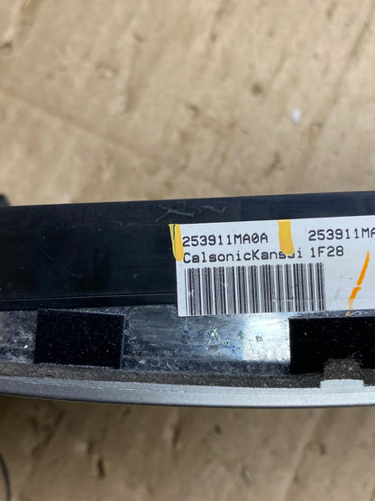 2011 2012 2013  Infiniti M37 Radio Control Face Plate Unit CD Player AB9028  DG5