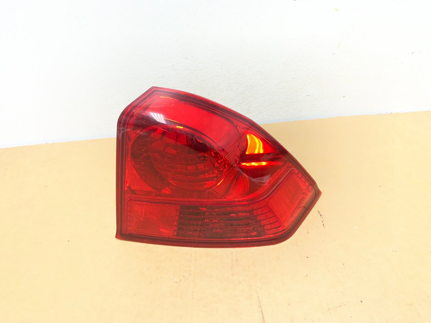 2003 2004 2005 Honda Civic Sedan Right Passenger Side Tail Light AD5364 LK0
