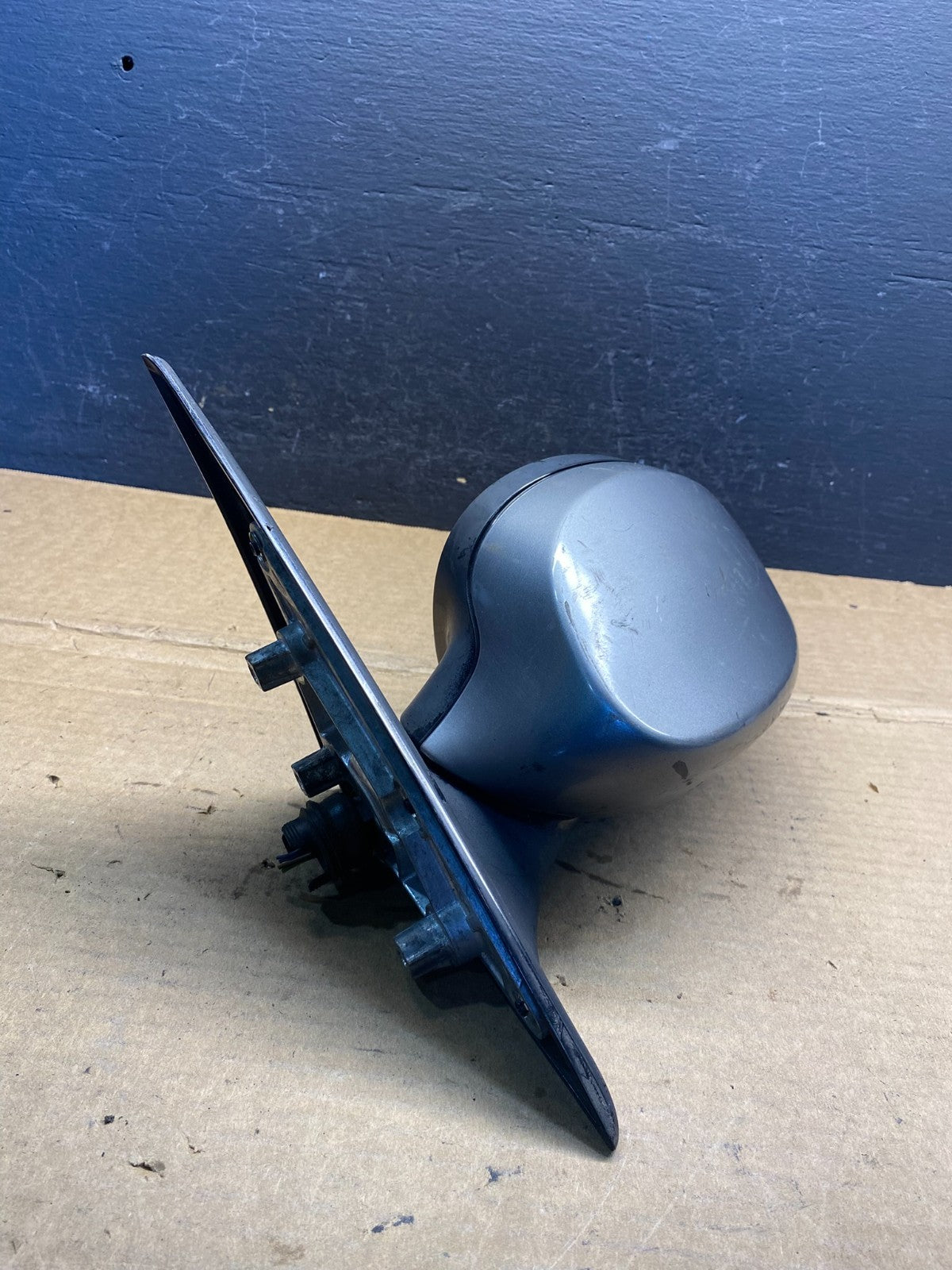 2006 to 2008 BMW 325i Left Driver LH Side View Door Mirror AD33841