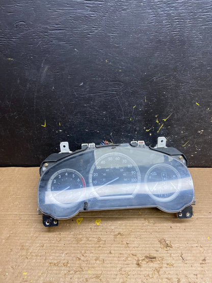 2004 2005 Toyota Sienna Speedometer Cluster Gauge W6348 DG0