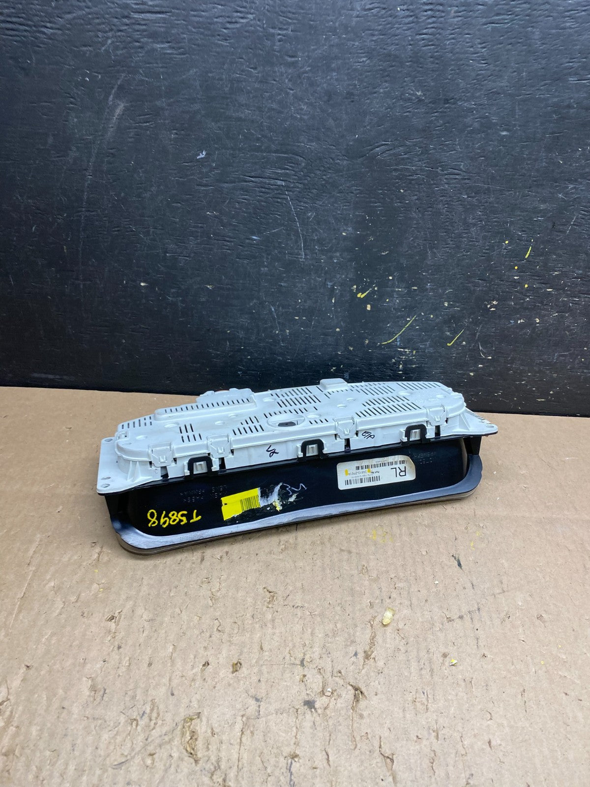 2007 Nissan Frontier Speedometer Cluster Gauge OEM T5898  DG5