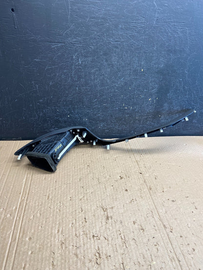 2013 to 2017 Hyundai Elantra GT Dashboard Left Air Vent AF6464 DW1