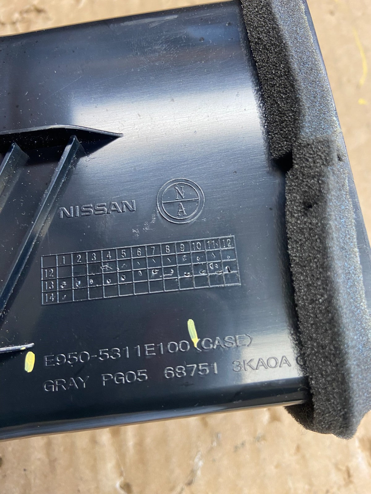 2013 to 2020 Nissan Pathfinder Center Dash Radio Trim Bezel Surround ad2266 DG5