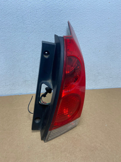 2004-2009 Nissan Quest Right Passenger Side Rh Tail Light AD5342 LK2