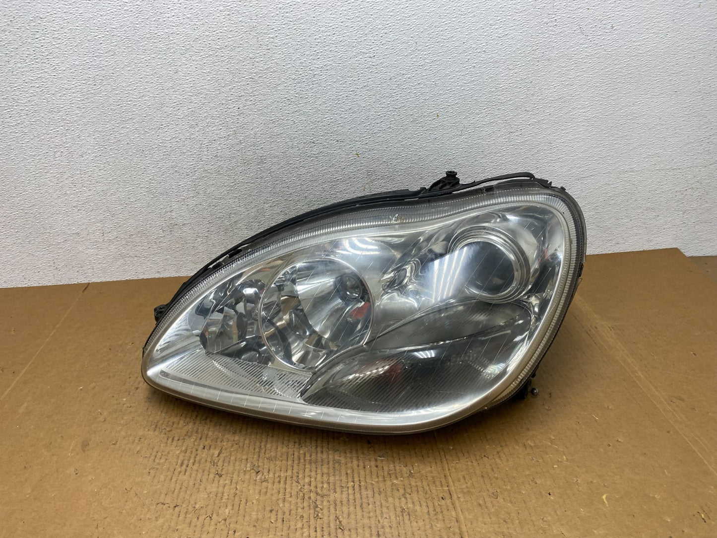 Halogen 2003-2006 Mercedes S-Class Left Driver LH Side Headlight AE1373 DW0