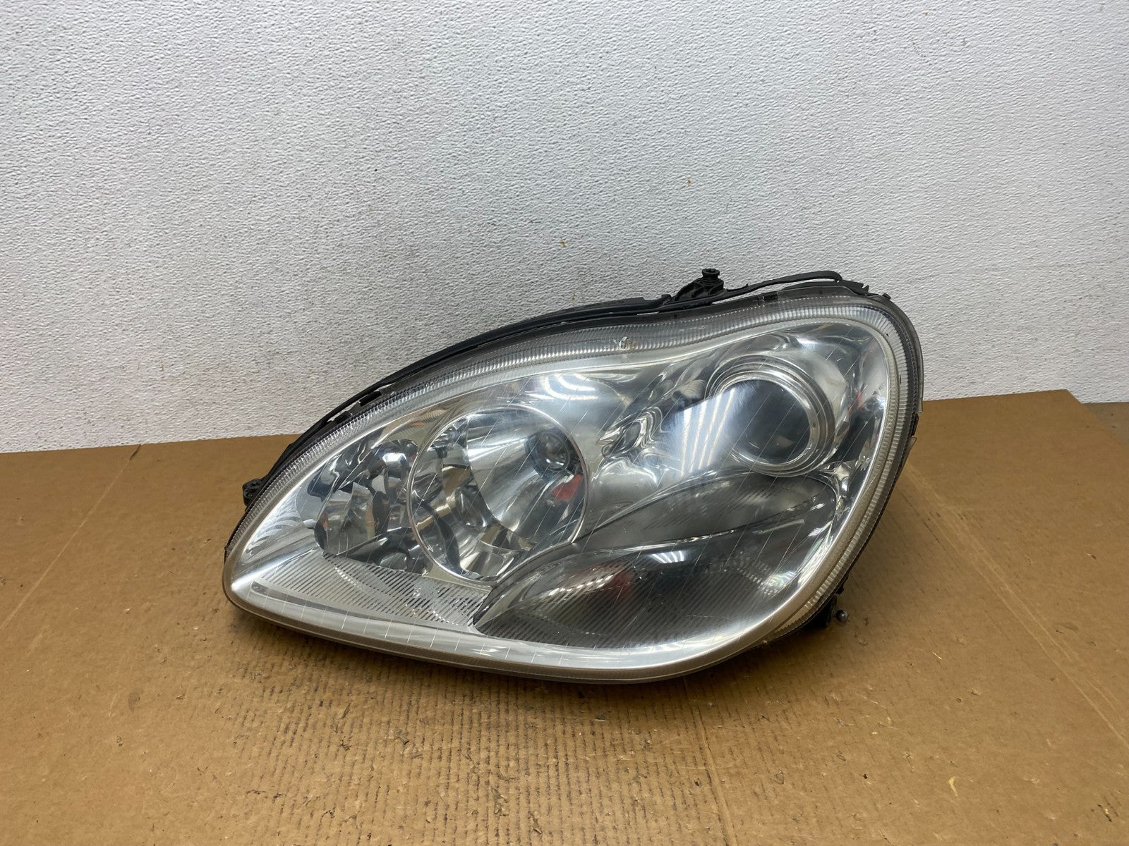 Halogen 2003-2006 Mercedes S-Class Left Driver LH Side Headlight AE1373 DW0