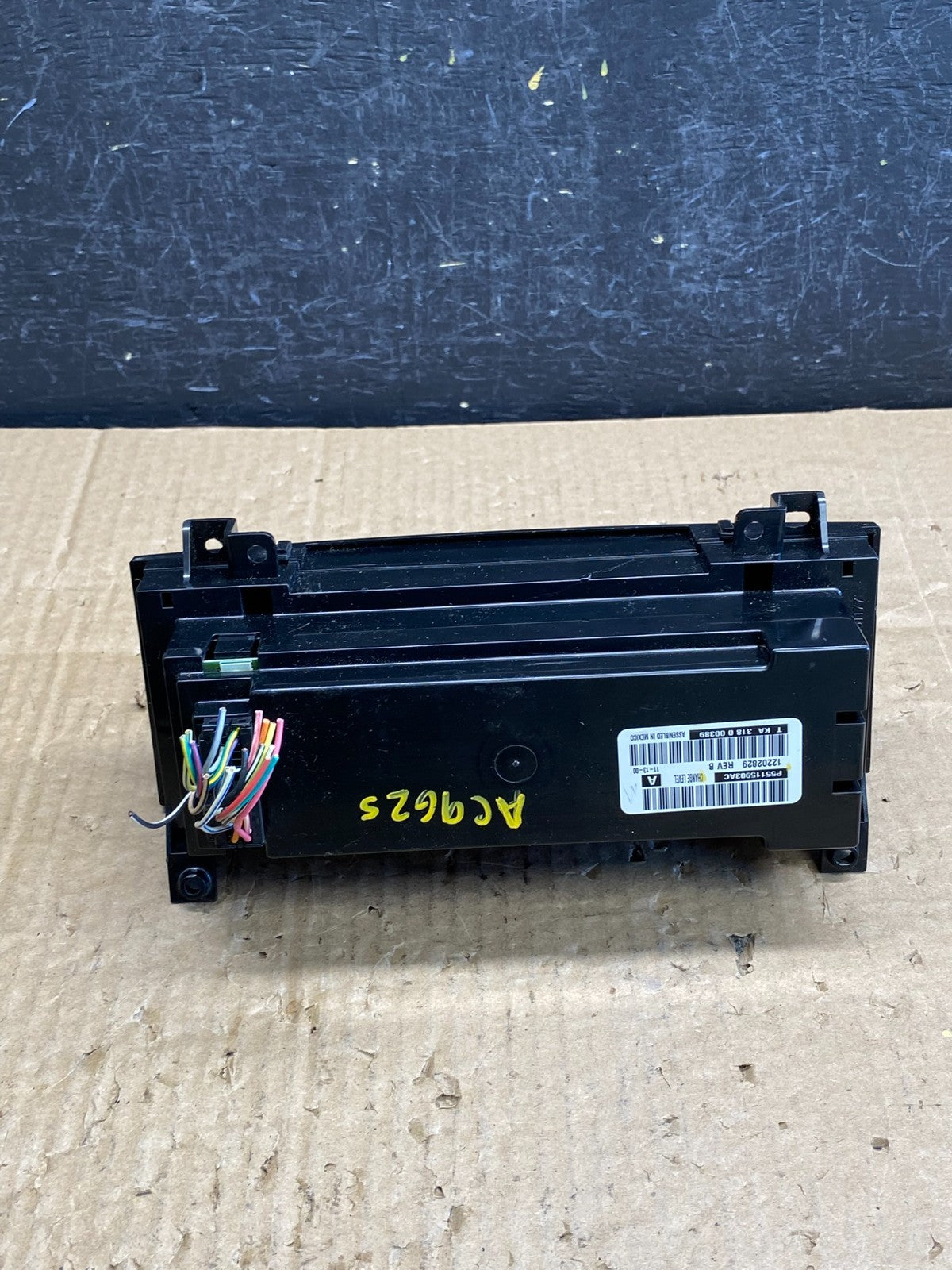 1999 to 2004 Jeep Grand Cherokee A/C Climate Control Bezel AC9625 DG4