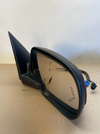 2003-2006 Chevrolet Tahoe Right Passenger Turn Signal View Door Mirror AJ0826 DG2