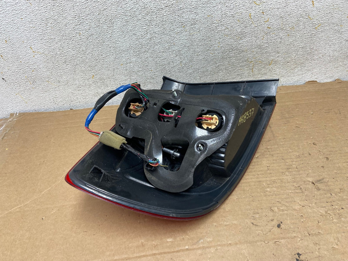 2008 to 2013 Suzuki SX4 Sedan Right Passenger RH Tail Light AH8537 LK5