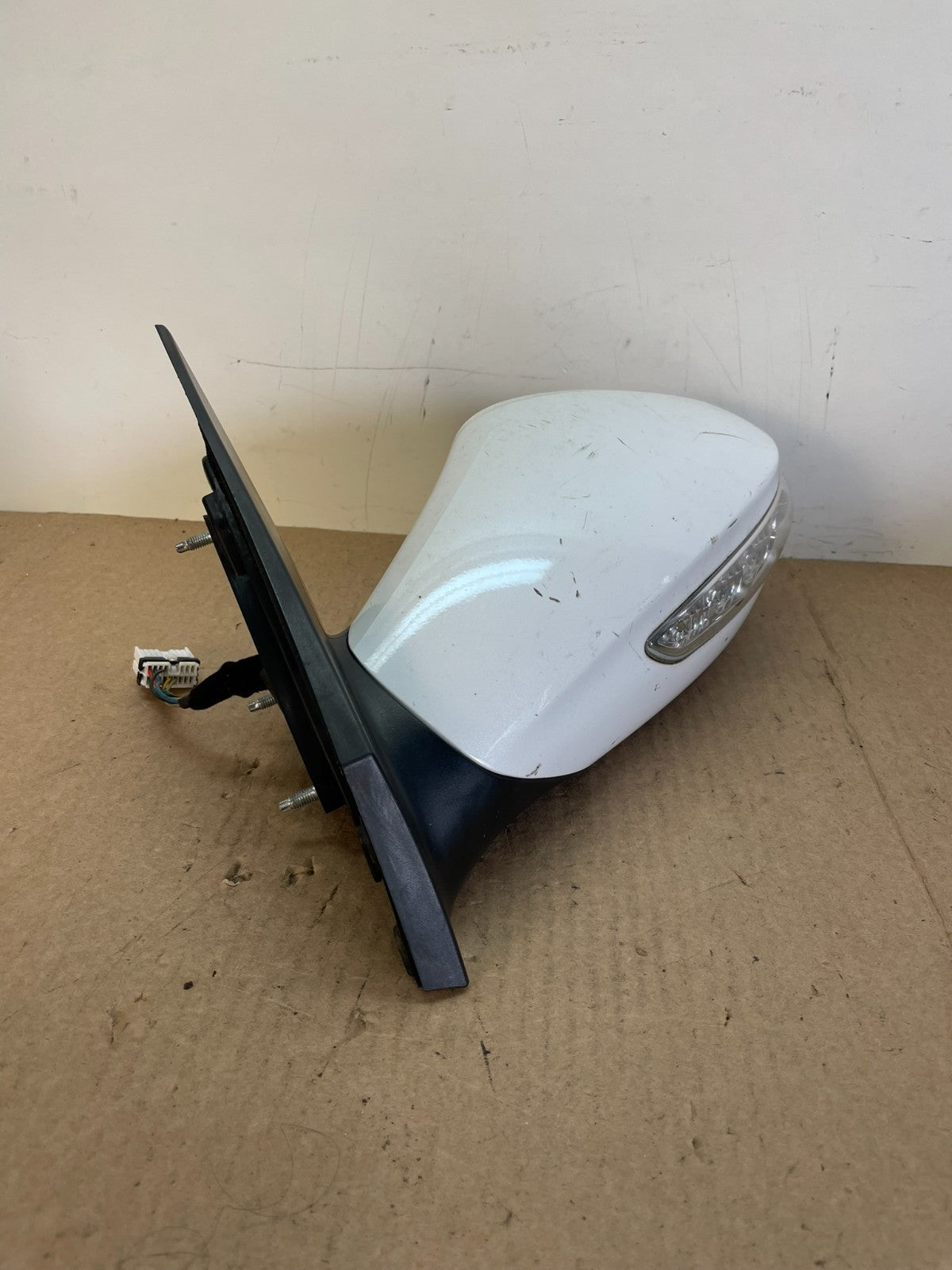2011 - 2015 Hyundai Sonata Left Driver View Turn Sgn Door Mirror AH6267 DW1