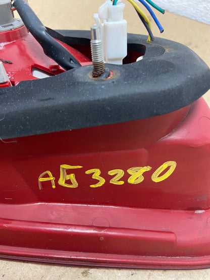 2007 2008 2009 Hyundai Santa Fe Right Passenger Tail Light Inner AG3280 LK5