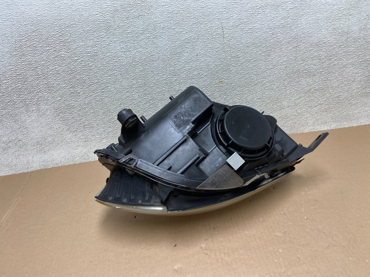 Halogen 2006 2010 Mercedes W251 R-Class Left Driver LH Headlight OEM AB4996 DW5