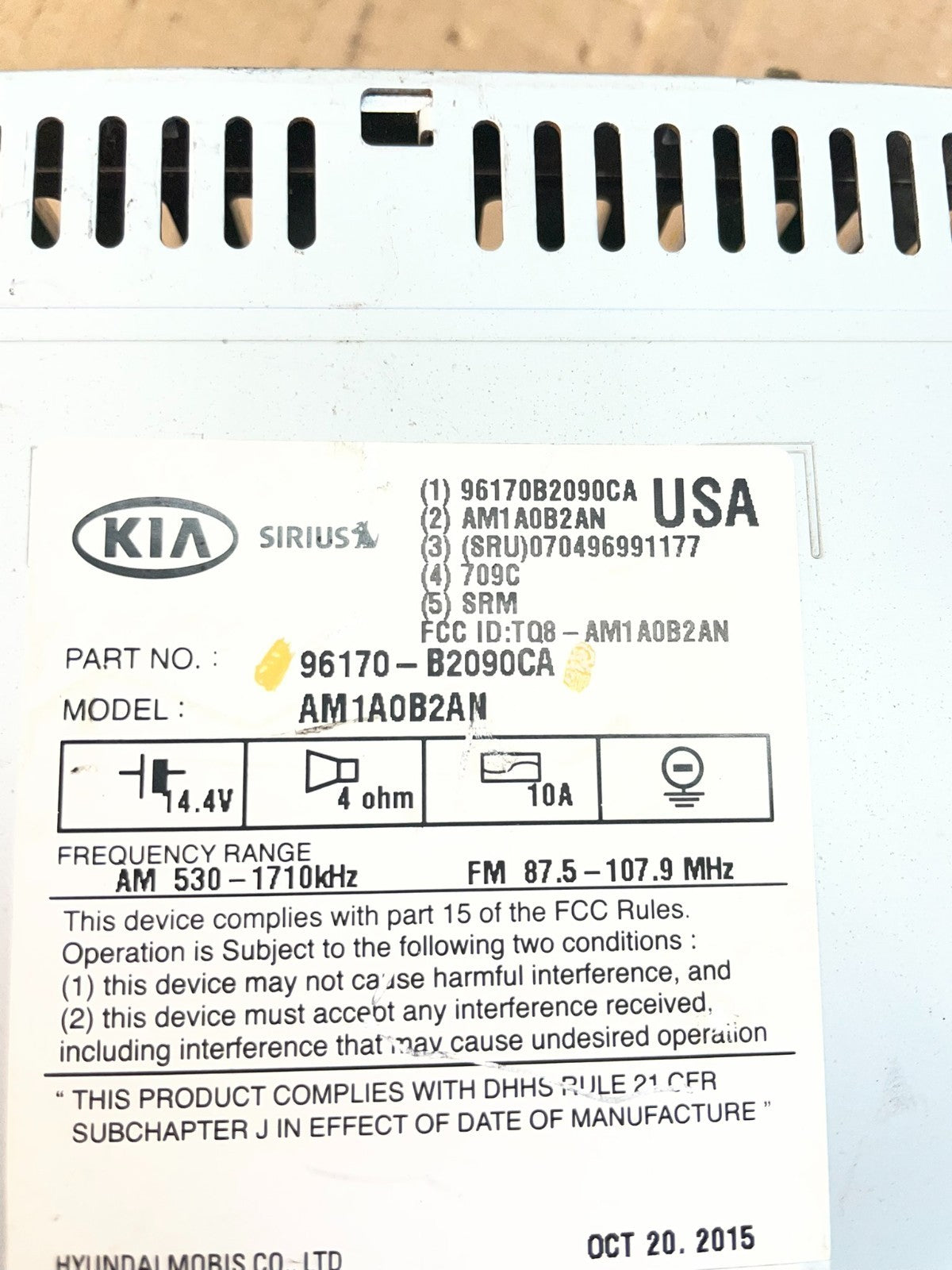 2017 to 2019 Kia Soul 96170-b2490ca AM/FM MP3 Playback Satellite Radio AE7700 DW8
