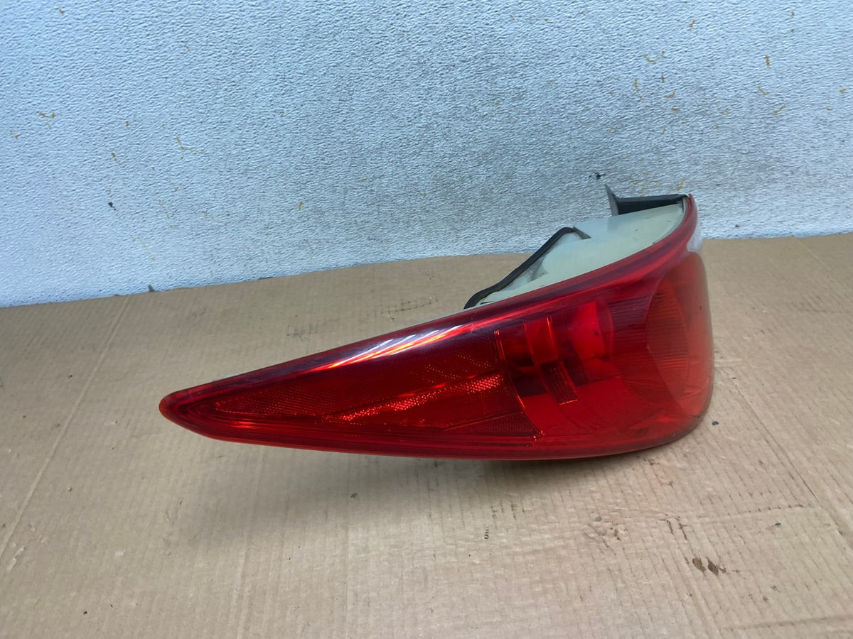 2011 2012 2013 Hyundai Sonata Left Driver LH Side Tail Light AI6948 LK2