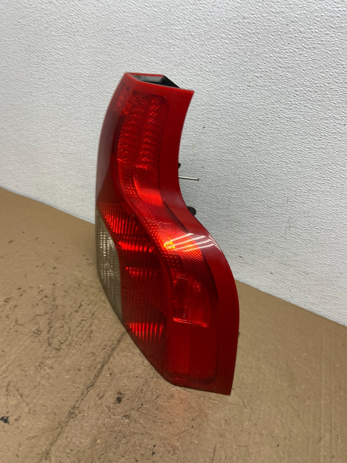 2007 to 2012 Volvo XC90 Right Passenger RH Side Lower Tail Light AC7369 DW1
