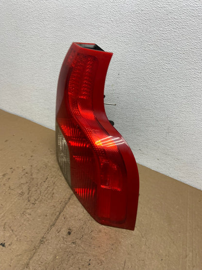 2007 to 2012 Volvo XC90 Right Passenger RH Side Lower Tail Light AC7369 DW1