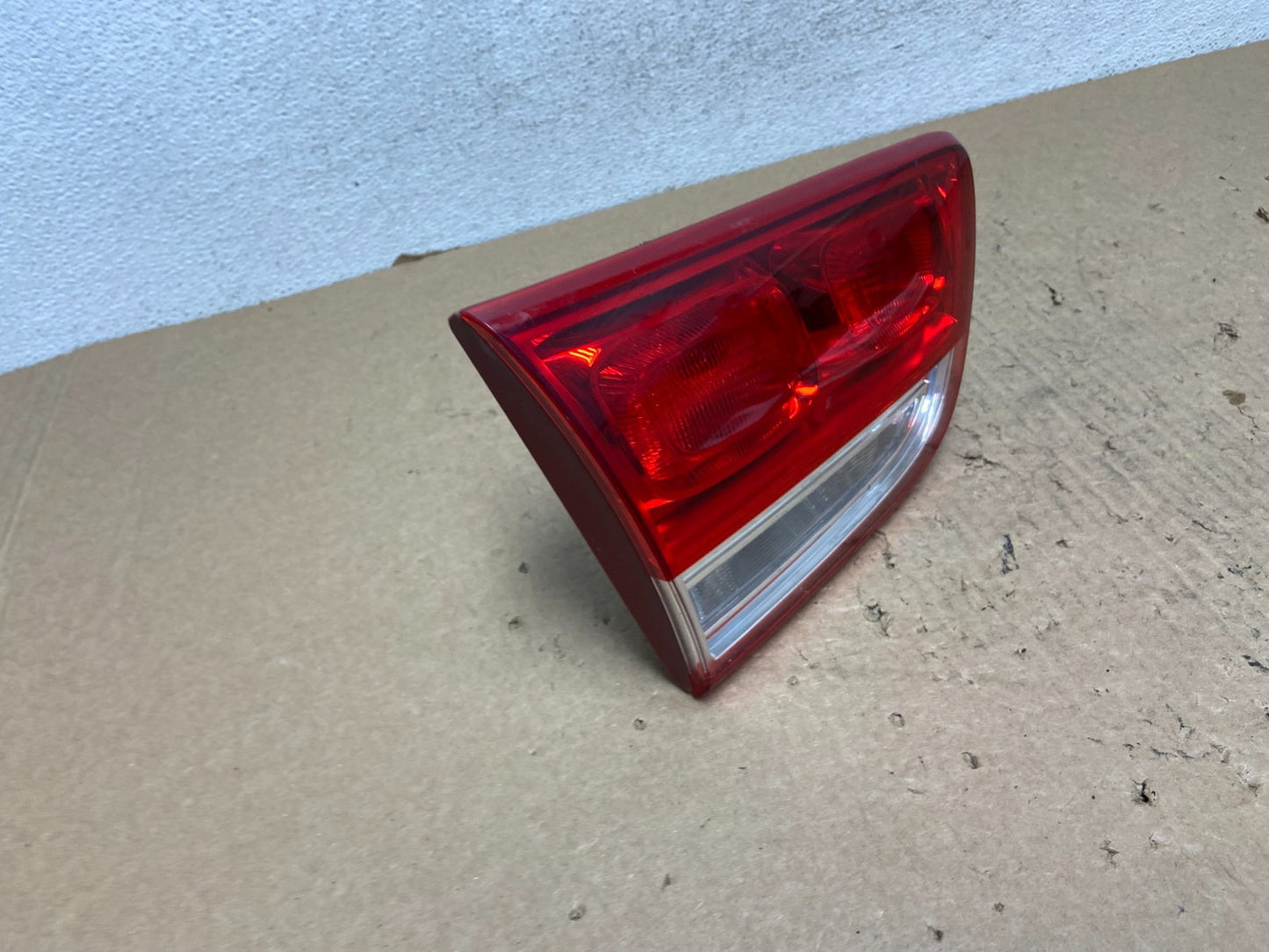 2016 2017 2018 Kia Sorento Left Driver LH Inner Tail Light AF8123 DW2