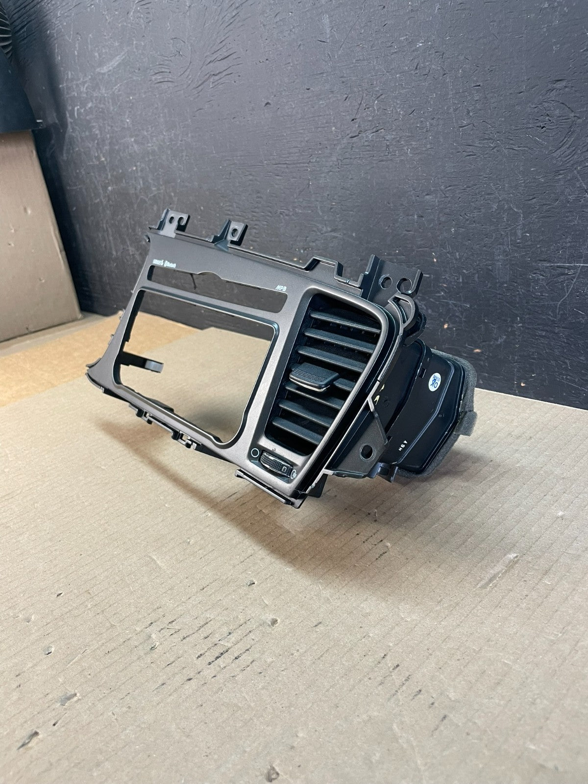 2011 2012 2013 Kia Optima Front Dash Radio Bezel Trim Air Vent ae3445 DG1