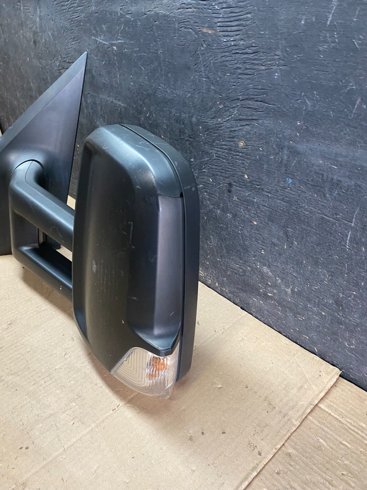 2007 to 2018 Mercedes-Benz Sprinter Left Driver Side View Door Mirror Q5438 DG1