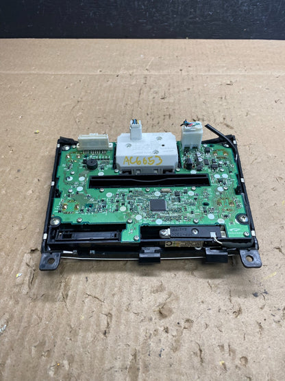 2007 to 2008 Infiniti G35 G37 Radio Player Climate Control Panel Bezel AC6653 DG6