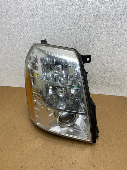2007 - 2014 Cadillac Escalade Right Passenger Side Xenon HID Headlight AE3219 DW0