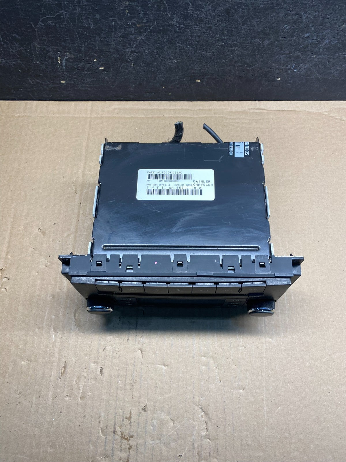 2007-2012 Chrysler Dodge Jeep Ram Radio CD MP3 AUX Receiver AE7923 DG3