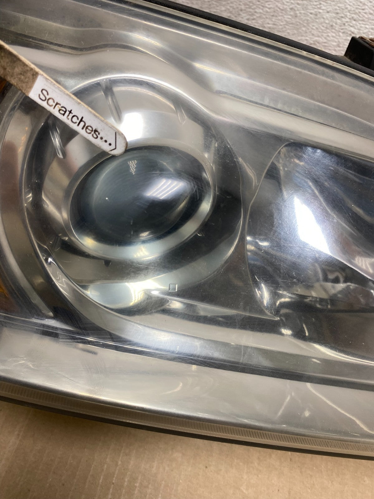 2004 2005 2006 Acura MDX Right Passenger RH Headlight Halogen AF5776 DW3