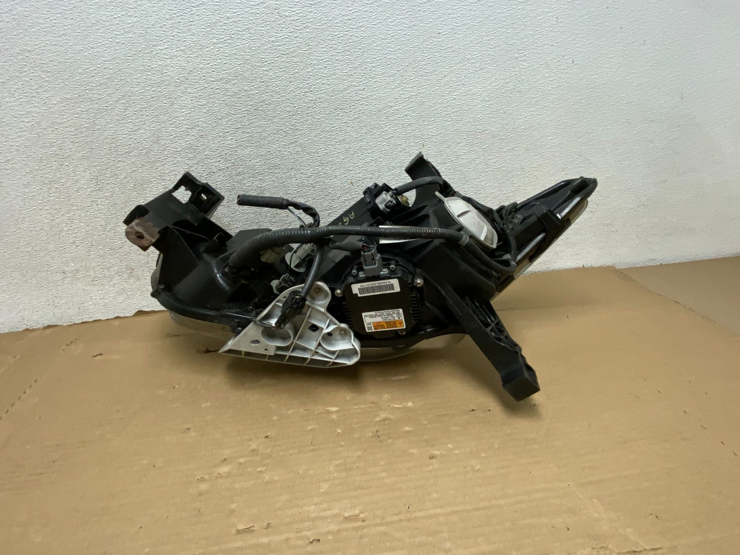 2013-2015 Infiniti JX35 QX60 Right Passenger Side Xenon Headlight AG8123 DW8