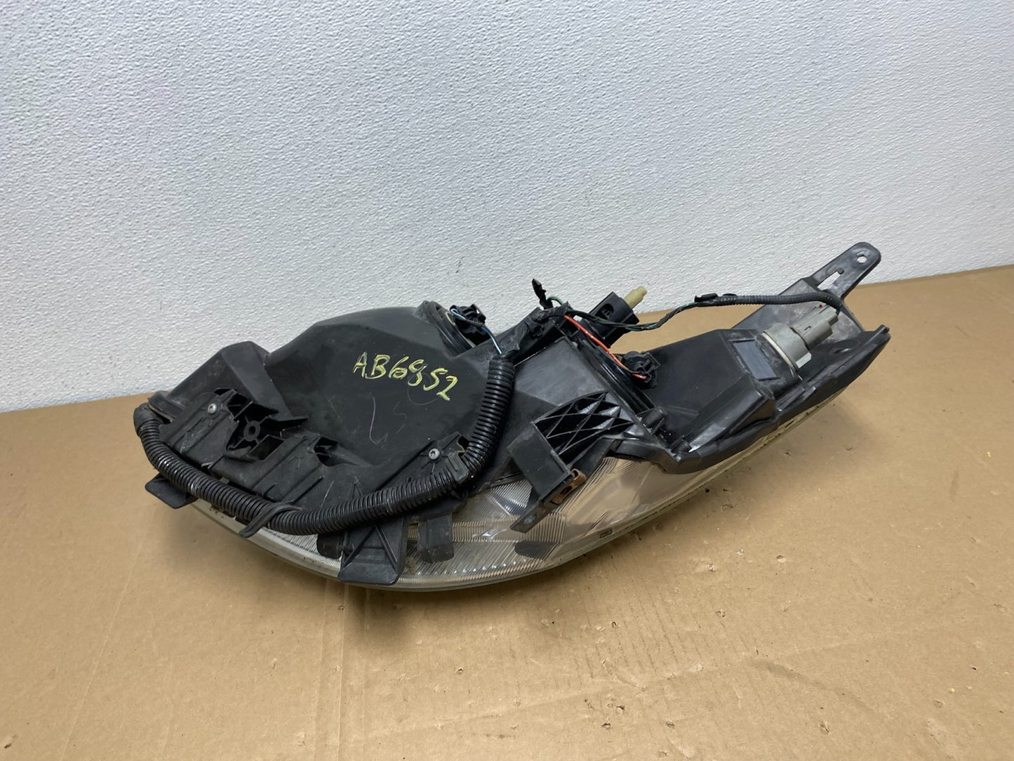 Coupe 2007 2008 2009 Nissan Altima Right Passenger Rh Side Headlight AB6852 DW7