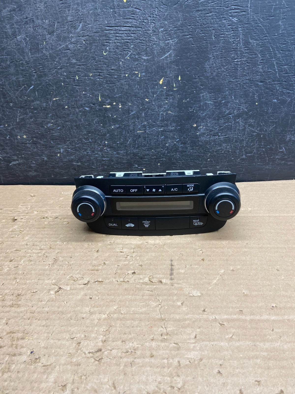 2007 to 2011 Honda CRV Manual A/C Climate Control Module D07J7 AG8558 DG0
