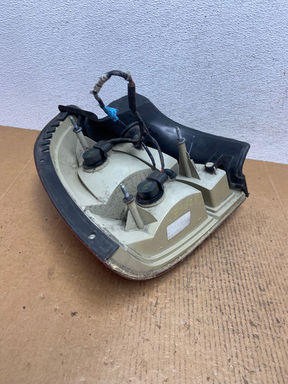 2003 to 2011 Lincoln Town Car Right Passenger Rh Tail Light AE0628 LK6