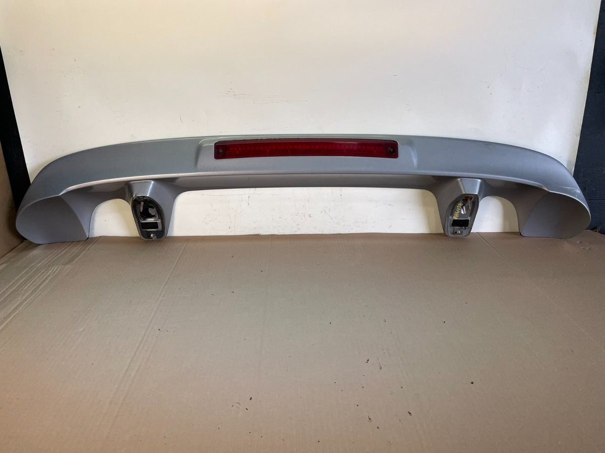 2001 to 2007 Toyota Sequoia 3RD Brake Light Spoiler Wing AH6458 DG7