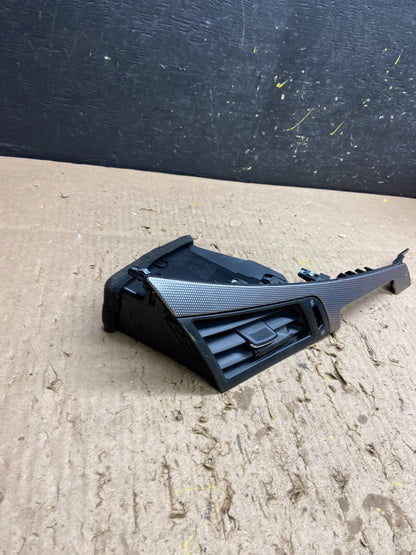 2014-2018 Infiniti Q50 Right Passenger Center Dash Air AC A/C Vent Oem T8326 DG1