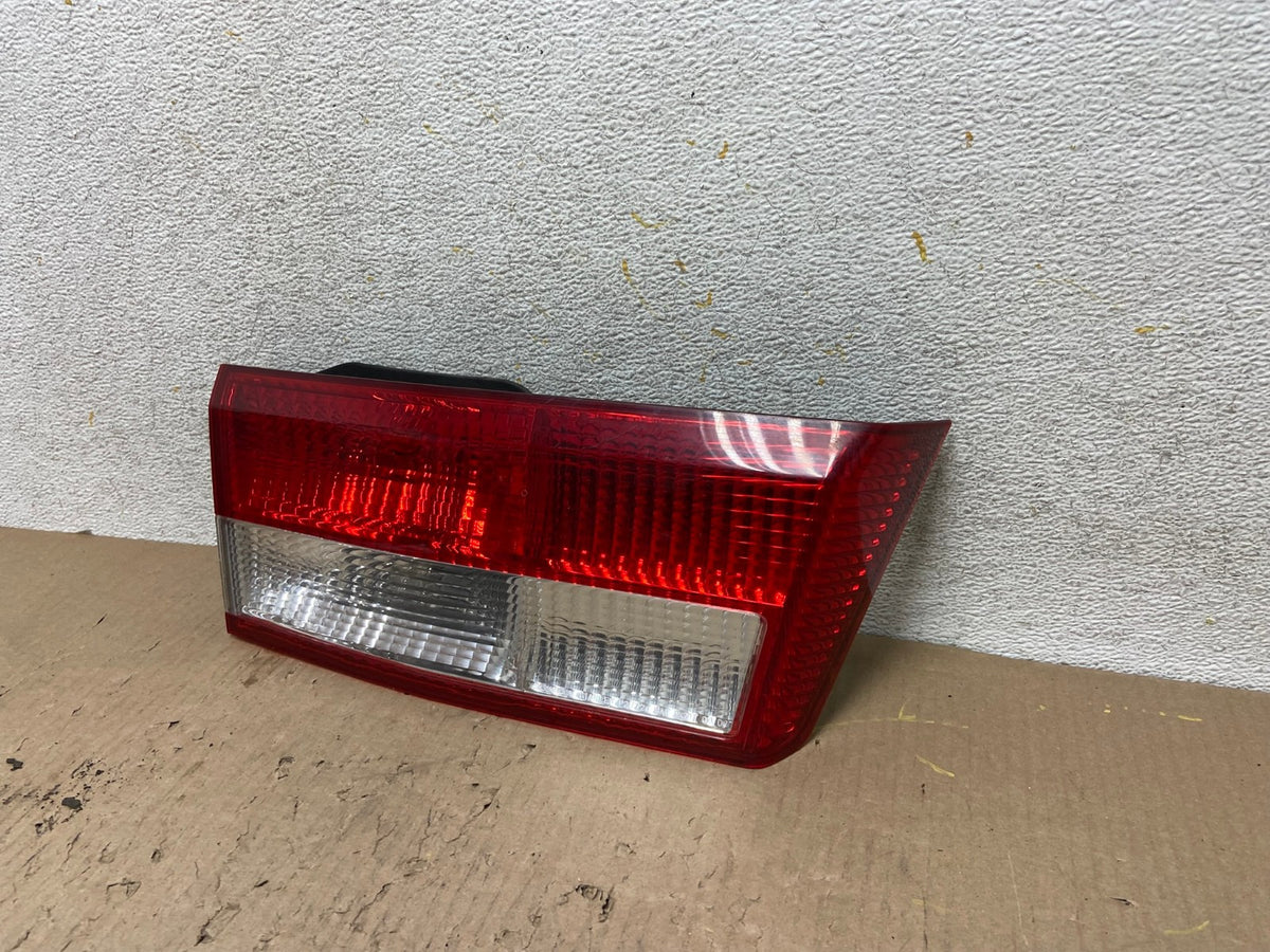 2003-2004 Honda Accord Sedan Left Driver LH Inner Tail Light AH6031 LK2